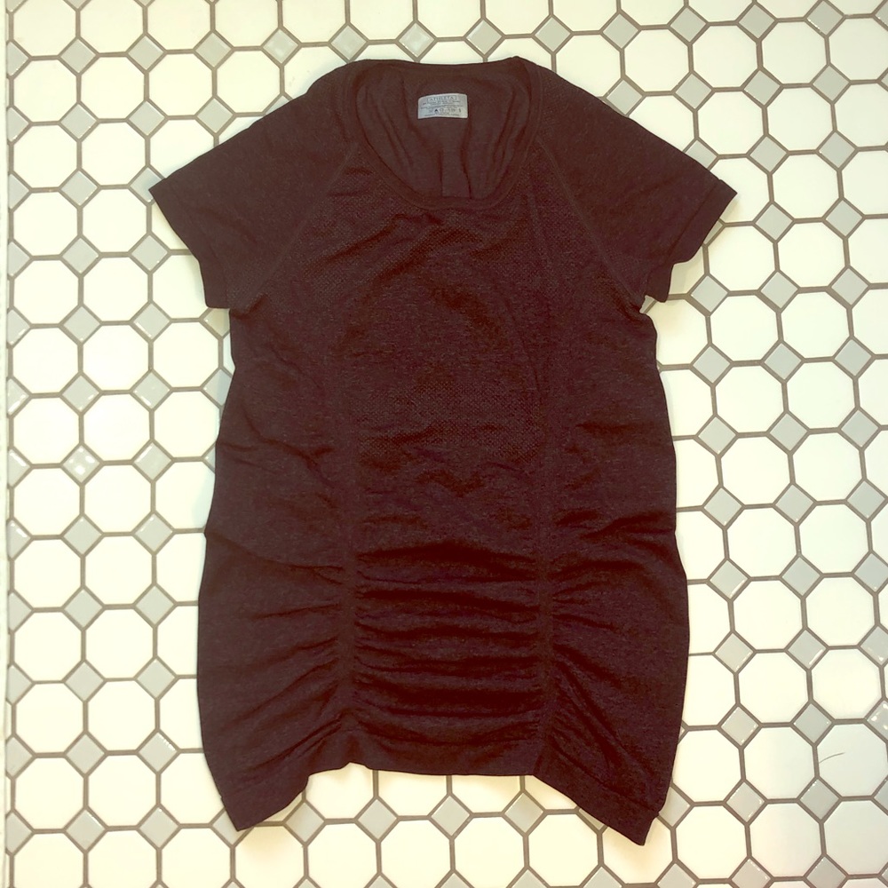 Athleta active tshirt